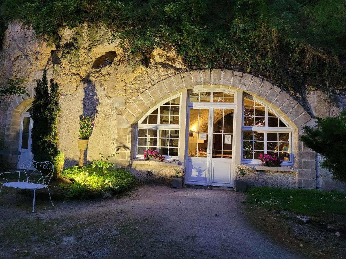 אמבואה Chambres D'Hotes Troglodytes Le Clos De L'Hermitage מראה חיצוני תמונה