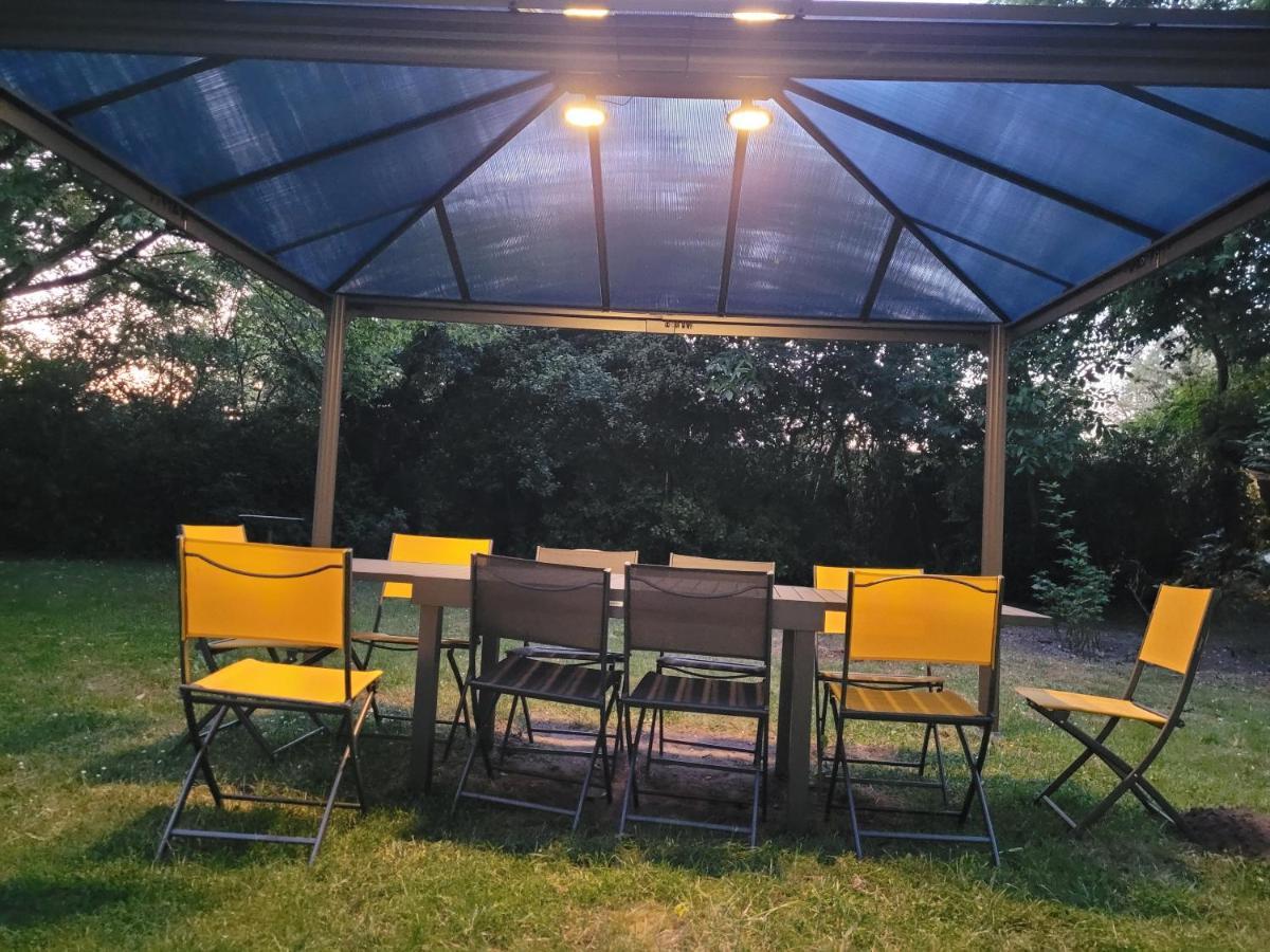 אמבואה Chambres D'Hotes Troglodytes Le Clos De L'Hermitage מראה חיצוני תמונה