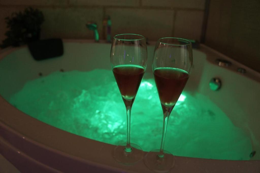 אמבואה Chambres D'Hotes Troglodytes Le Clos De L'Hermitage חדר תמונה