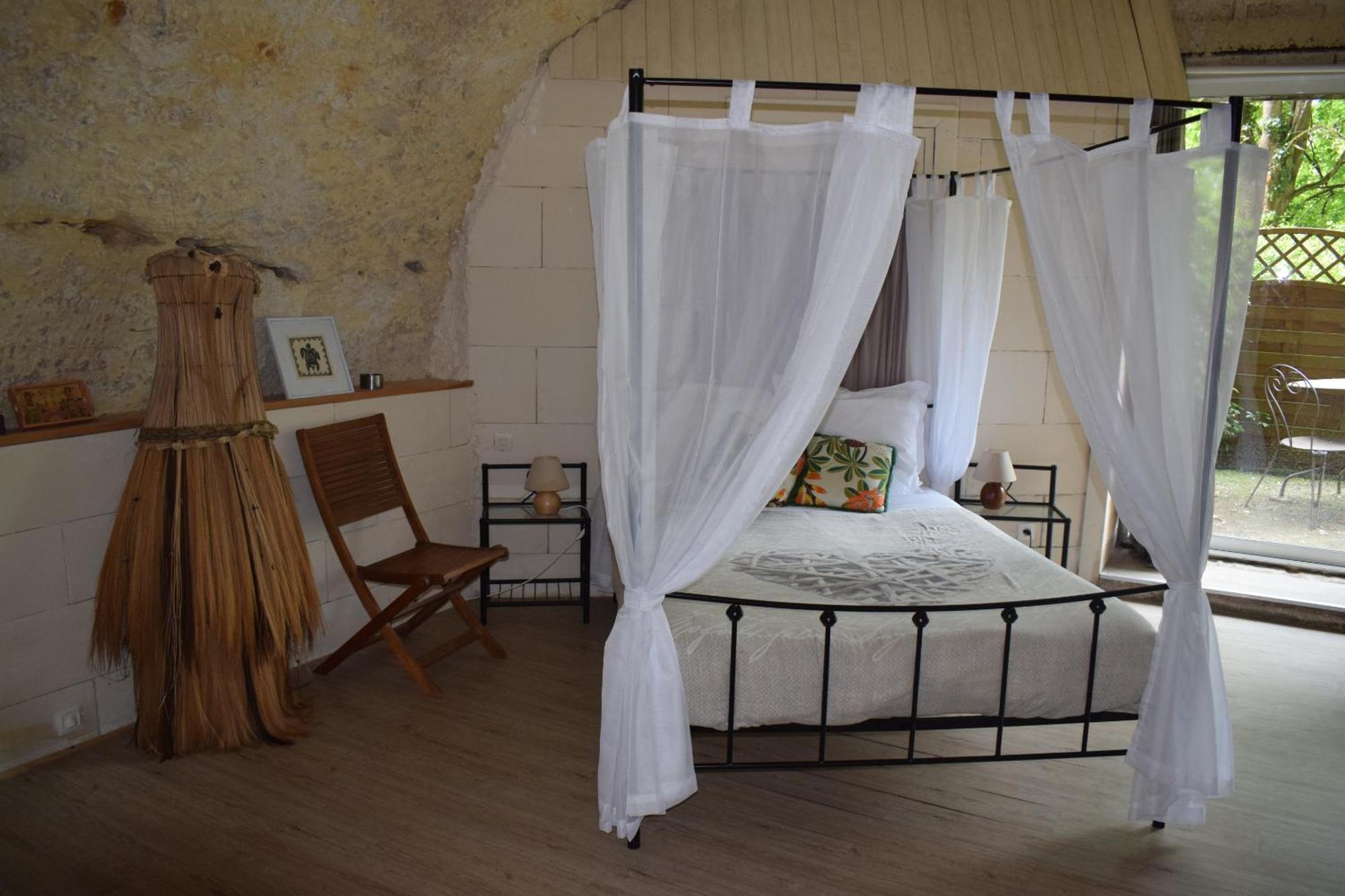 אמבואה Chambres D'Hotes Troglodytes Le Clos De L'Hermitage חדר תמונה